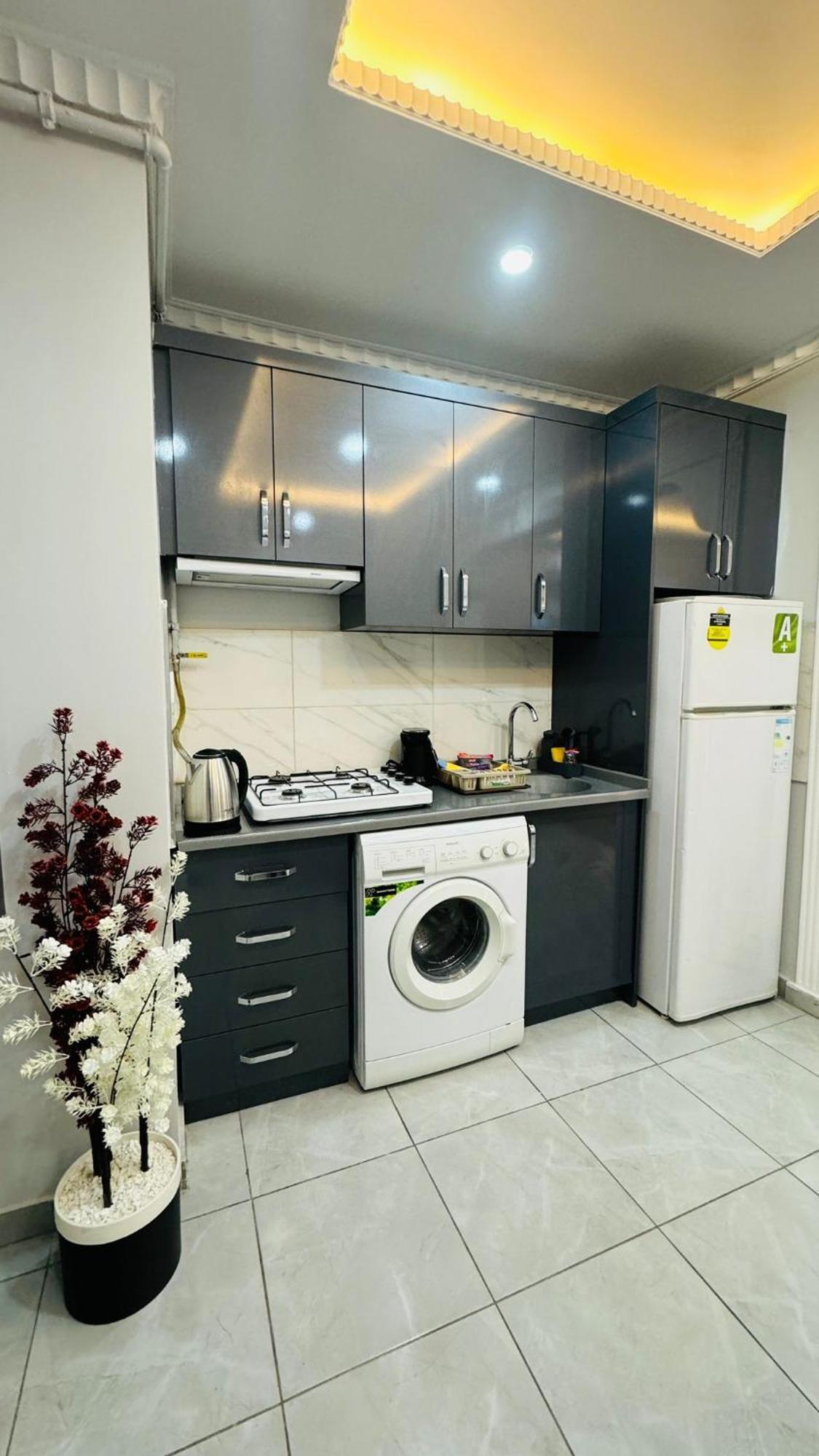 Guendogdu Suites Istanbul Exterior foto